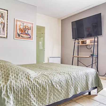 Les Oliviers By Interhome Nyaraló *