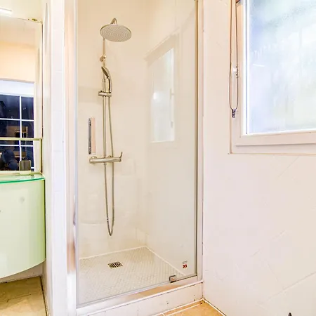 Les Oliviers By Interhome Roquebrune-sur-Argens