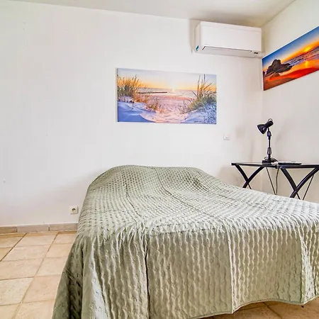 Les Oliviers By Interhome Nyaraló *